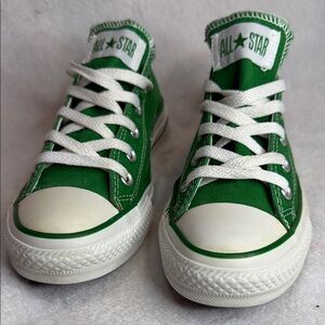 Converse All Star Classic Low-Top Sneakers in Green